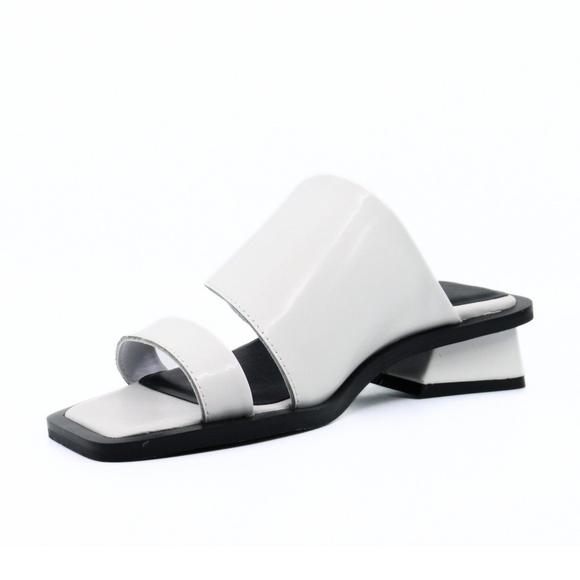 NEW ALL BLACK women's angle mule in white - Picture 3 of 7